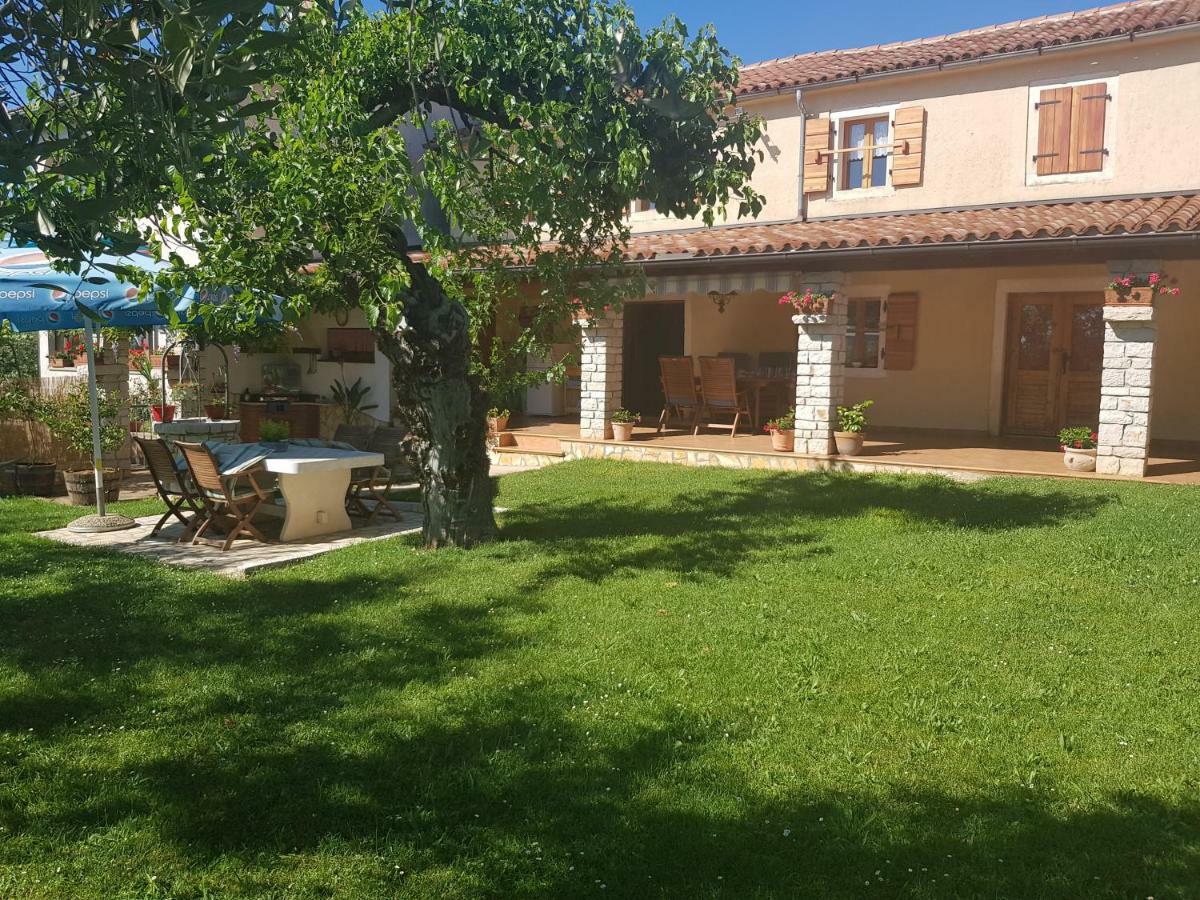 Villa Casa Istria Buje Exterior foto